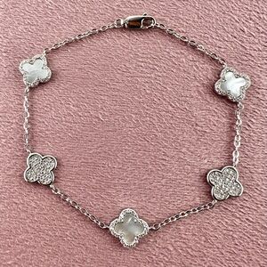 925 Solid Sterling Silver Luxury Mother of Pearl Clover Bracelet